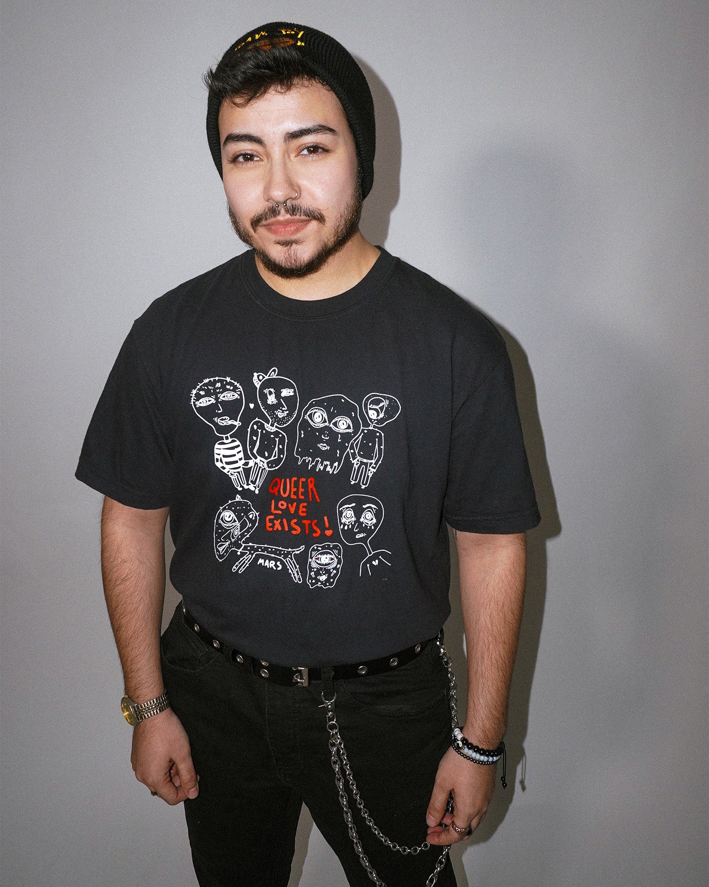 queer love exists shirt