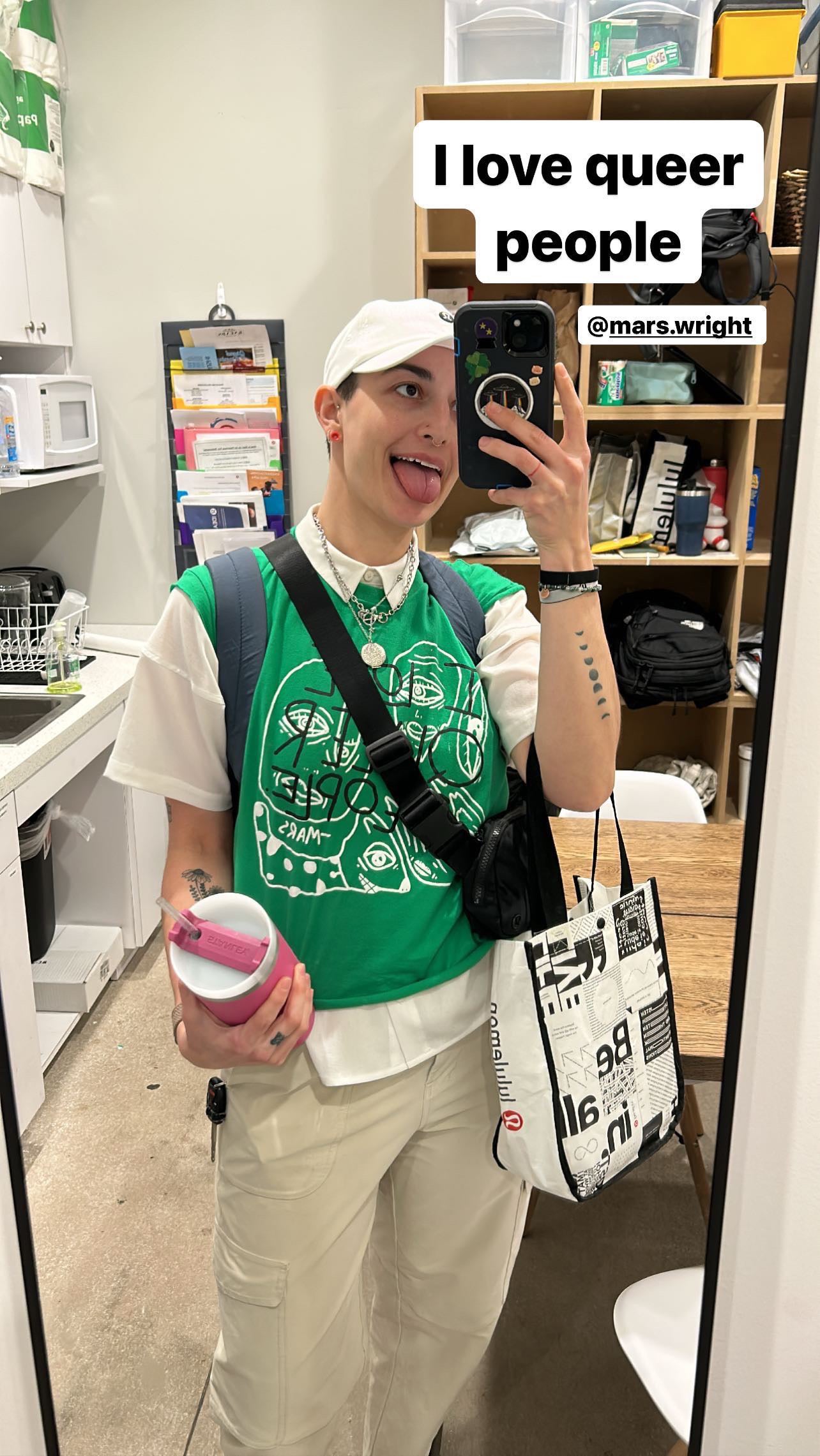 I LOVE QUEER PPL SHIRT