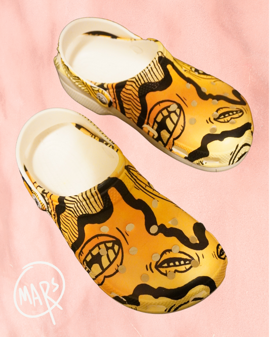 Eye mouth wiggle clog