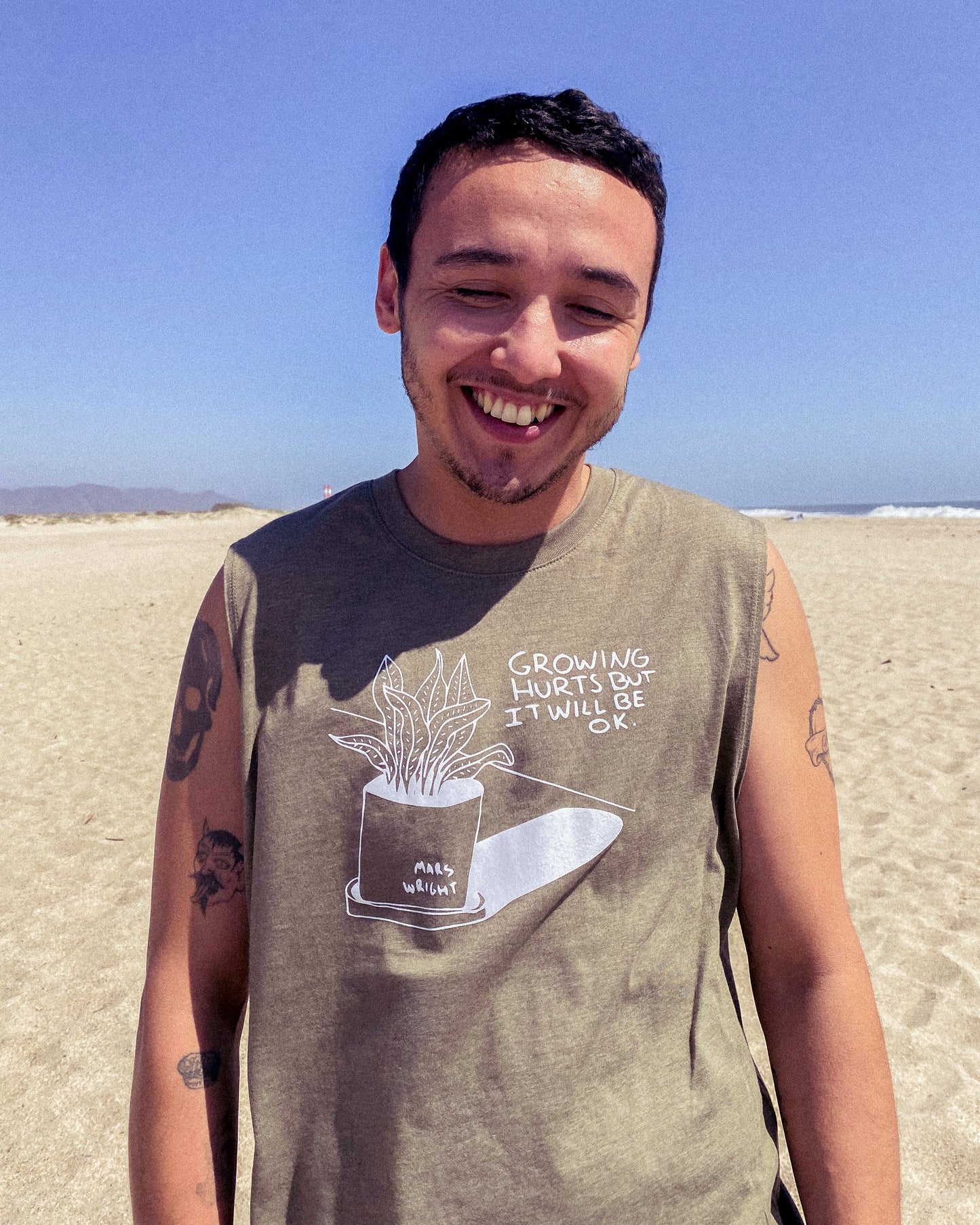 Growing Hurts Muscle Tank