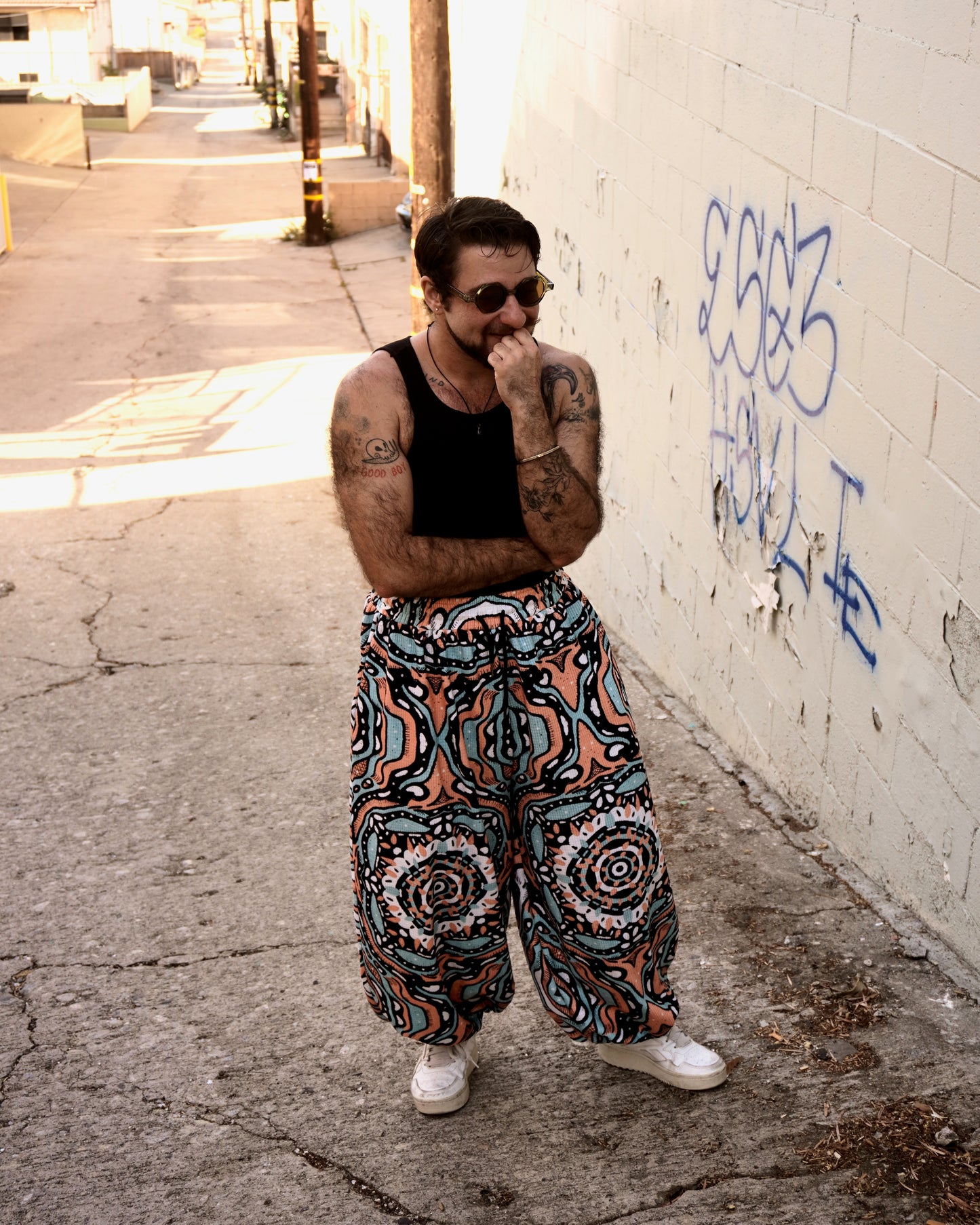 trip out lantern pants