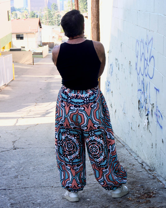 trip out lantern pants