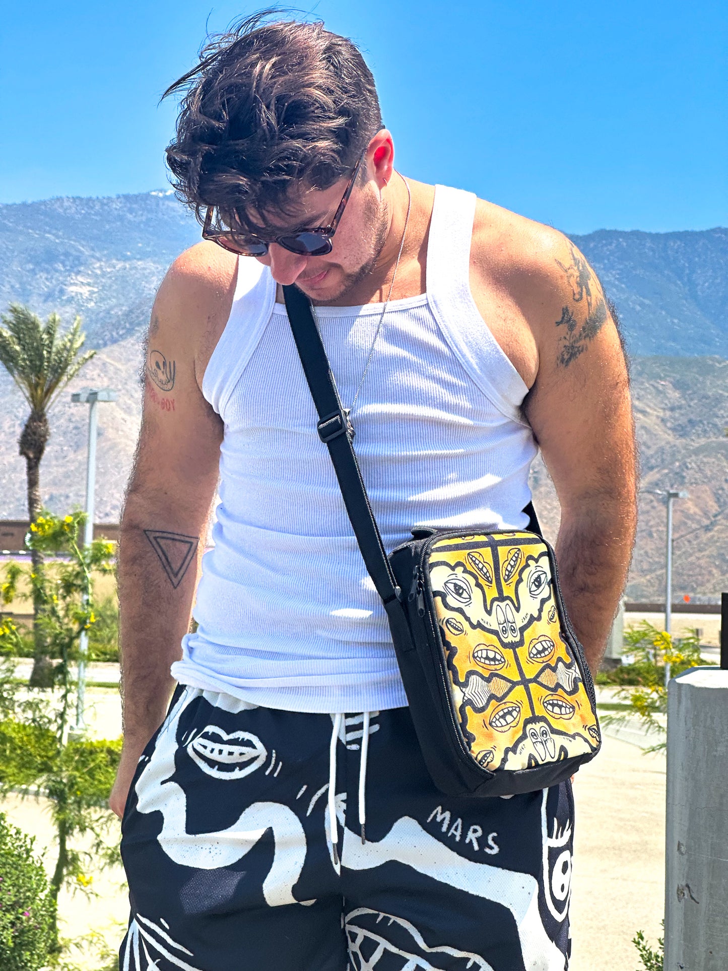 Eye Mouth Wiggle Square Satchel