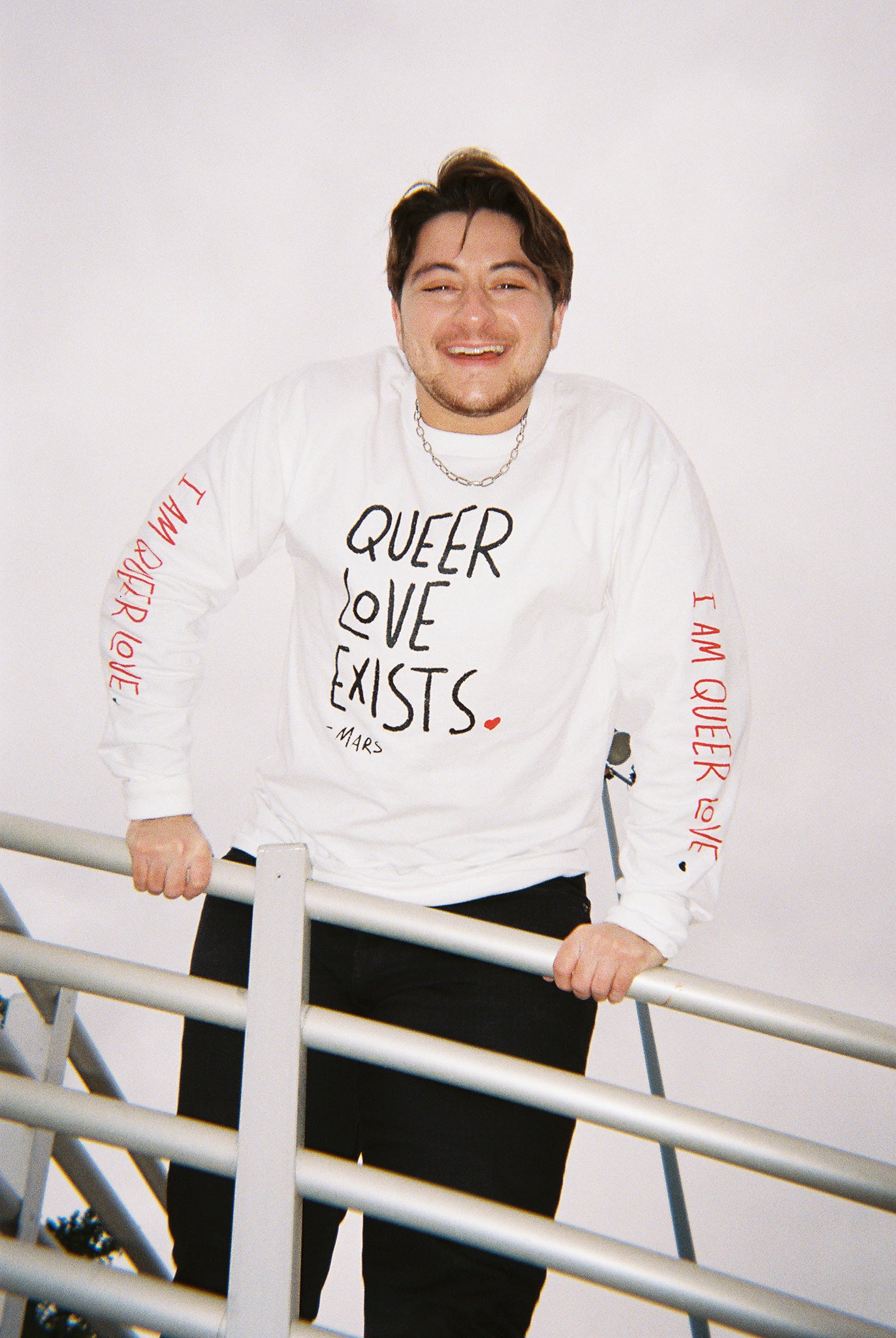 QUEER LOVE EXISTS